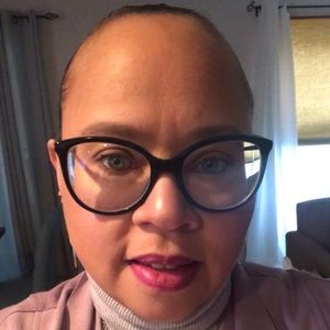 Meet your Posher, Gilda